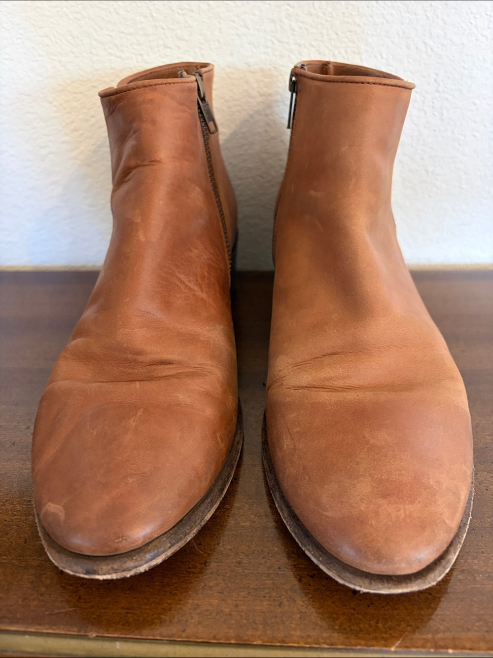Frye Carson Piping Tan Leather Zip Ankle Booties 11 - Picture 2 of 11